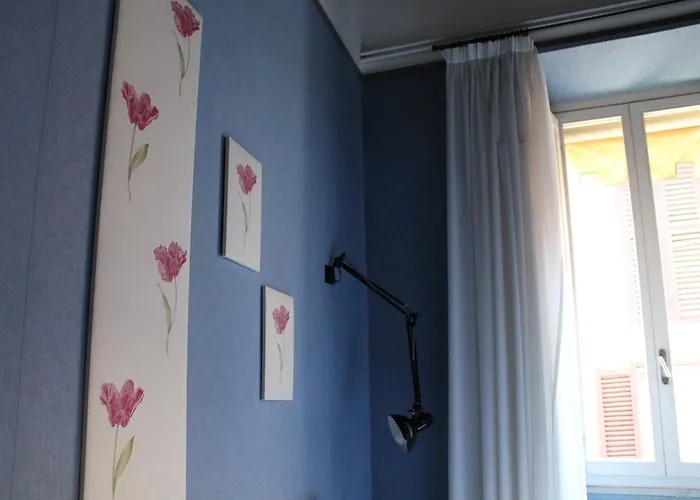Bed and Breakfast Degli Antiquari 4*