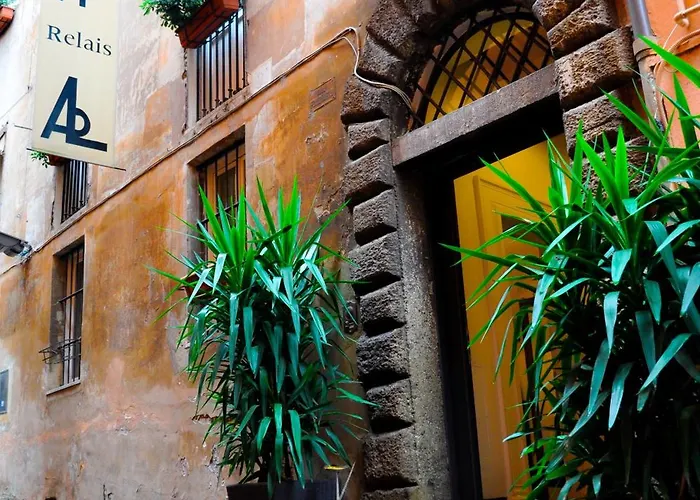 Degli Antiquari 4* רומא